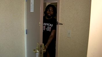 Preview 1 of Tanzaniasexxx - MRSFEEDME FUCKS HER OLD CLASSMATE CAMERON CONGO