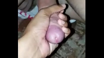Preview 1 of Xxxvideo Bangladeshi - Prima do interior tocando uma punheta pra mim