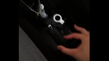 Preview 1 of Busty Got A Sparm In Pussy - Me calienta con su mano