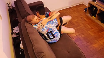 Preview 1 of Xnxx Wwd - dois heteros casados se pegando depois do futebol de quarta