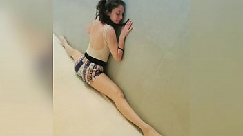 Preview 1 of Skinny Teen Spanked Punishment - Colecci&oacute_n 1 de  hermosas