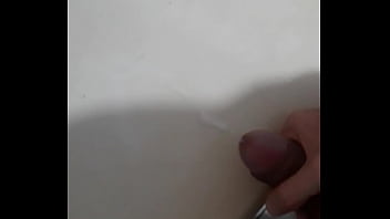 Preview 4 of Fek Nudist - Em cima da mesa