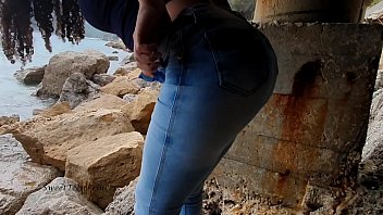 Preview 1 of Sonakachi Cinaha - YOUNG BRUNETTE LOVE TO PUT THE FINGERS IN HER PUSSY AND MASTURBATES SHE LIKE TO DO PUBLIC NUDES