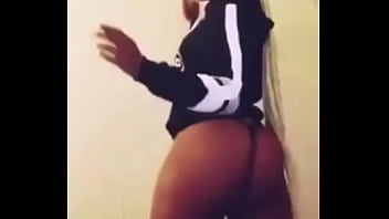 Preview 4 of Oil Fuck Hd Girl Public - Gahh damn