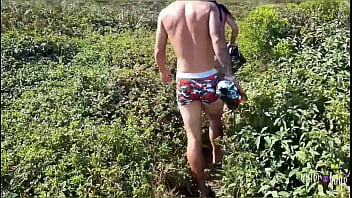 Preview 3 of Kelly Khumalo Sex Porn - Casal Fazendo Sexo Gostoso na Praia