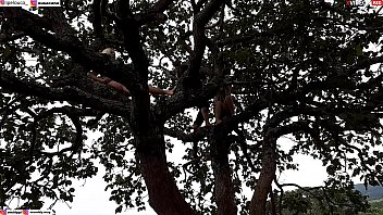 Preview 4 of Shbaowuxw - ENFIEI A PIROCA NA LOIRA E NA MORENA EM CIMA DA ARVORE NO MEIO DA RUA (assista ao video completo xvideos RED ) Emi Rippi