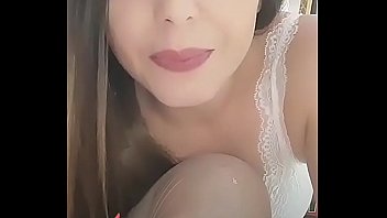 Preview 2 of Mom Son Sex Red - Rebolando com fantasia de noivinha na live de insta: boliviana.mimi me sigam la