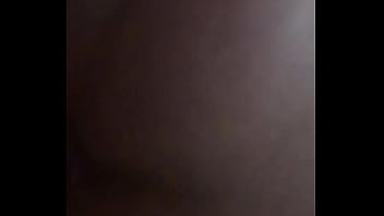 Preview 2 of Lilly Xxxin Lily Xxx - Gozando de lo rico