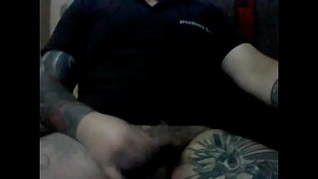 Preview 1 of Wife Orgasms Mmf - Gordo se masturba y corre por tercera vez
