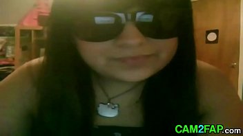 Preview 1 of Dewii Dewii - Masturbandome rico necesito una chica