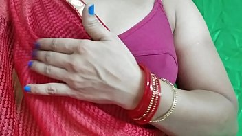 Preview 1 of Musclr Porn - Indian Pyari Wife Hairy Pussy Playing With Condoms
