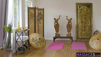 Preview 2 of Nadia Ali Xnxx New Videos - Bad black guy used a petite teens body after massage