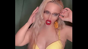 Preview 2 of Granny In Beach - Lost in the stars music clip