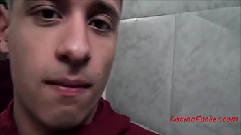 Preview 2 of 2 Minit Big Ass - He Likes Domination And CASH - Street Latino Gay Pickup
