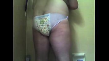 Preview 1 of Hindi Dub B Grade - I love diapers