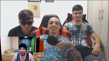 Preview 2 of Big Sex Kontol Super Panjang - REAGINDO AO VIDEO DOS CARAS DO PUTARIA REACT REAGINDO AO MEU VIDEO DANDO O MEU CU