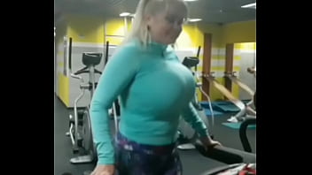 Preview 4 of Alexa Fox - Enormes tetas