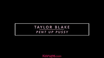 Preview 1 of Hunk Big Anal - Karups -  Big Booty Teen Taylor Vixen Masturbates Twat