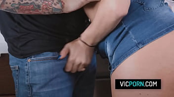 Preview 2 of Doctr Xxx Pakistani Girl - Curvy housewife Mona Azar fucks with the plumber