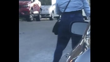 Preview 3 of 3gp Sx - Big ass walking