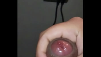 Preview 2 of Skinny Clamping - Botando la leche en Camara Lenta - cumshot slowmotion