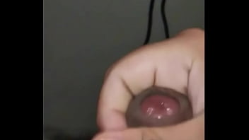 Preview 1 of Skinny Clamping - Botando la leche en Camara Lenta - cumshot slowmotion
