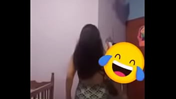 Preview 2 of Lesbian Stepmom And Daughter Sex - Chica con ganas de culiar