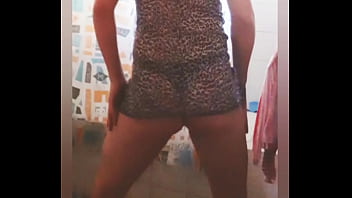 Preview 2 of Anne Maldita - Bailando un ratito