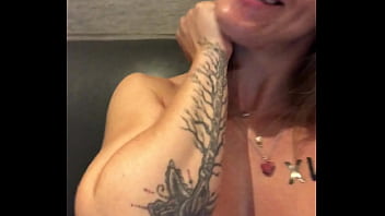 Preview 4 of Suzy S Tits - V&iacute_deo de verificaci&oacute_n