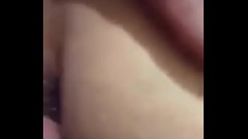 Preview 2 of Black Shemales Anal Creampie - Novato le da bien duro en el ba&ntilde_o