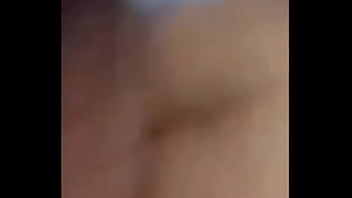 Preview 4 of Black Shemales Anal Creampie - Novato le da bien duro en el ba&ntilde_o