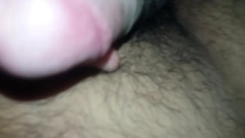 Preview 2 of Bella Klein - Lime&ntilde_o se pajea en cuarentena