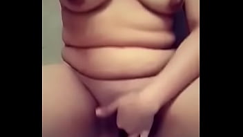 Preview 3 of Downblouse At Work - mi putita rica