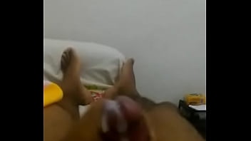 Preview 3 of Birezar - Me masturbating thinking about my friend