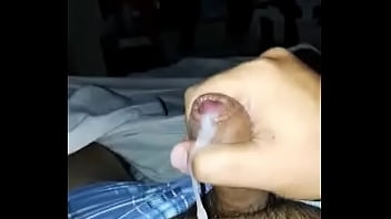 Preview 4 of Jackline Funzi - Que rico me riego