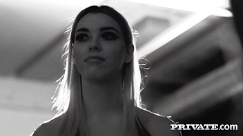Preview 1 of Fei Porno - Private.com - Exotic Julia De Lucia Gets Pussy &amp_ Butt Fucked