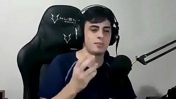 Preview 3 of Wwwxnxom - V&iacute_deo exclu&iacute_do do Tio Orochi