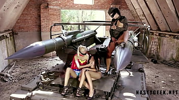 Preview 2 of Alura Jenson Fuck Bbc - Threesome sexy heroes party on the tank with orgasm
