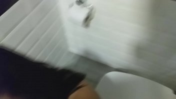 Preview 3 of Videosex Vum Trom - Passeio com Gringo acabou com foda no restaurante de Copacabana