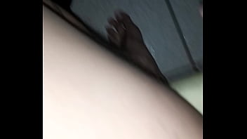 Preview 2 of Ei Jn - Masturb&aacute_ndose suelta la leche