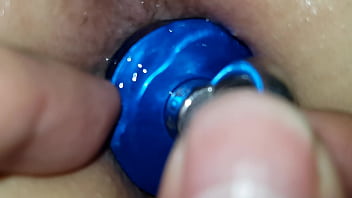 Preview 4 of Cum Juuice - Plug-in anal