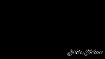 Preview 1 of Depe Nyiroro Kidul - S&aacute_tiro Toc&aacute_ndose - Cumshot en la Casa de una Amiga