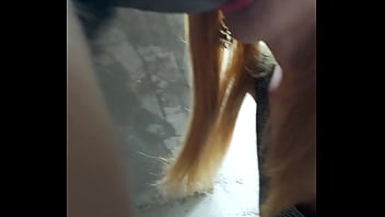 Preview 1 of Lesbian Money - Hor&aacute_rio de almo&ccedil_o na obra &eacute_ pra fuder o rabo da patroa travesti!!!