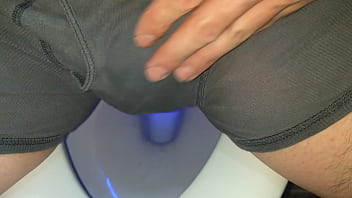 Preview 1 of Kienapping - Pee in my boxers