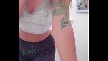 Preview 1 of Animale Sex Grils - Periscope girl