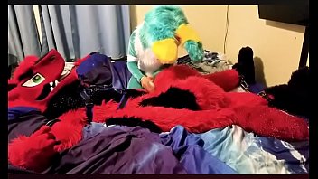 Preview 1 of 3d Virgin Fucking - Fursuit post orgasm t. 2