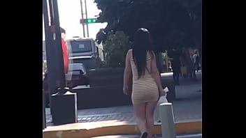 Preview 2 of Virgin Blood Sex - Venezolana de buen cuerpo caminando por la calle con vestido a rayas