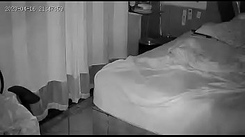 Preview 3 of Hayvan Insan Pornosu - BBB o l&iacute_der comendo o c&uacute_ da paty sem camisinha e depois mandou ela chupar !!!