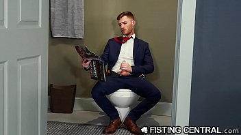 Preview 1 of Pinoy Jakol Dirty Talk - FistingCentral - Mature Boss Catches Employee Jerking