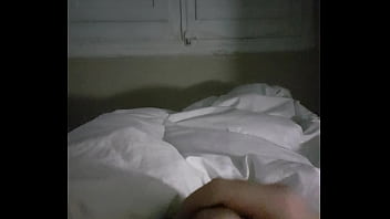 Preview 1 of Sil Pack Xxxx 3gp - PAJA DE NOCHE EN LA CAMA2.0
